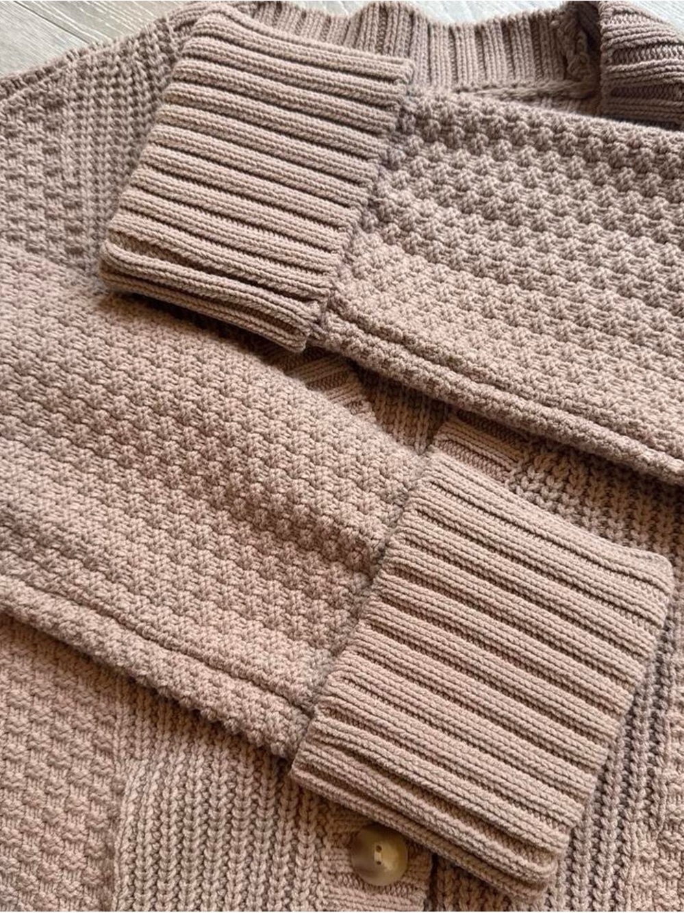 Abercrombie & Fitch Women's Taupe Knit Button Cardigan - Picture 5 of 5